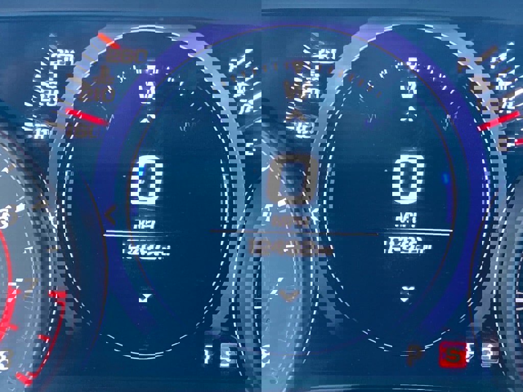 Used 2019 Chevrolet Camaro LT image 21