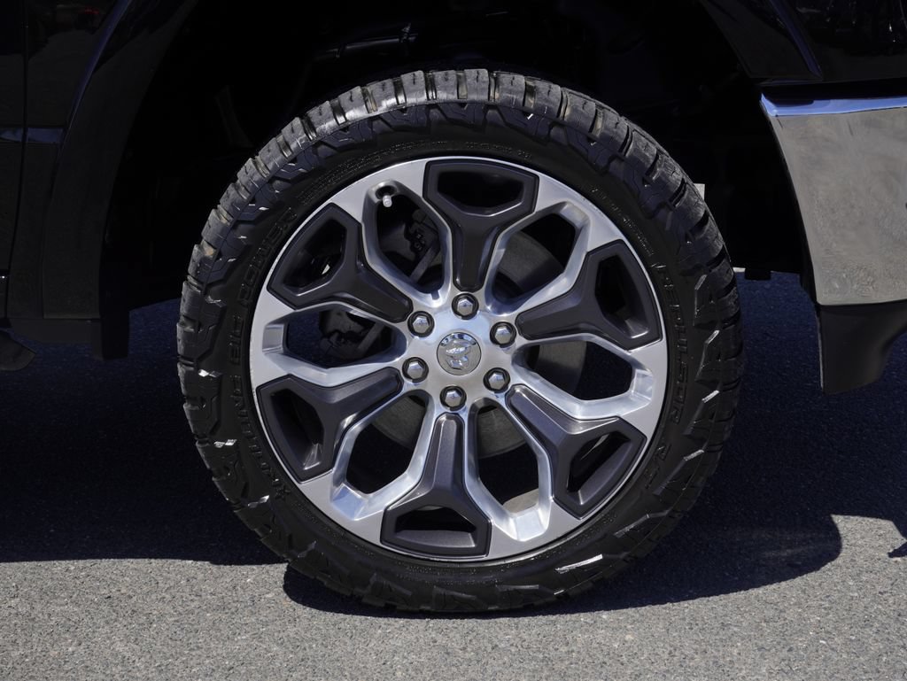 Certified 2019 RAM 1500 Limited AWD/4WD image 10