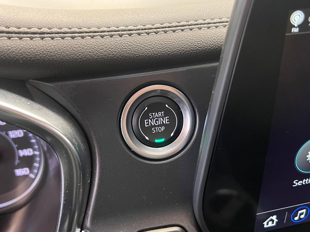 Used 2024 Chevrolet Blazer LT w/ Midnight/Sport Edition image 19