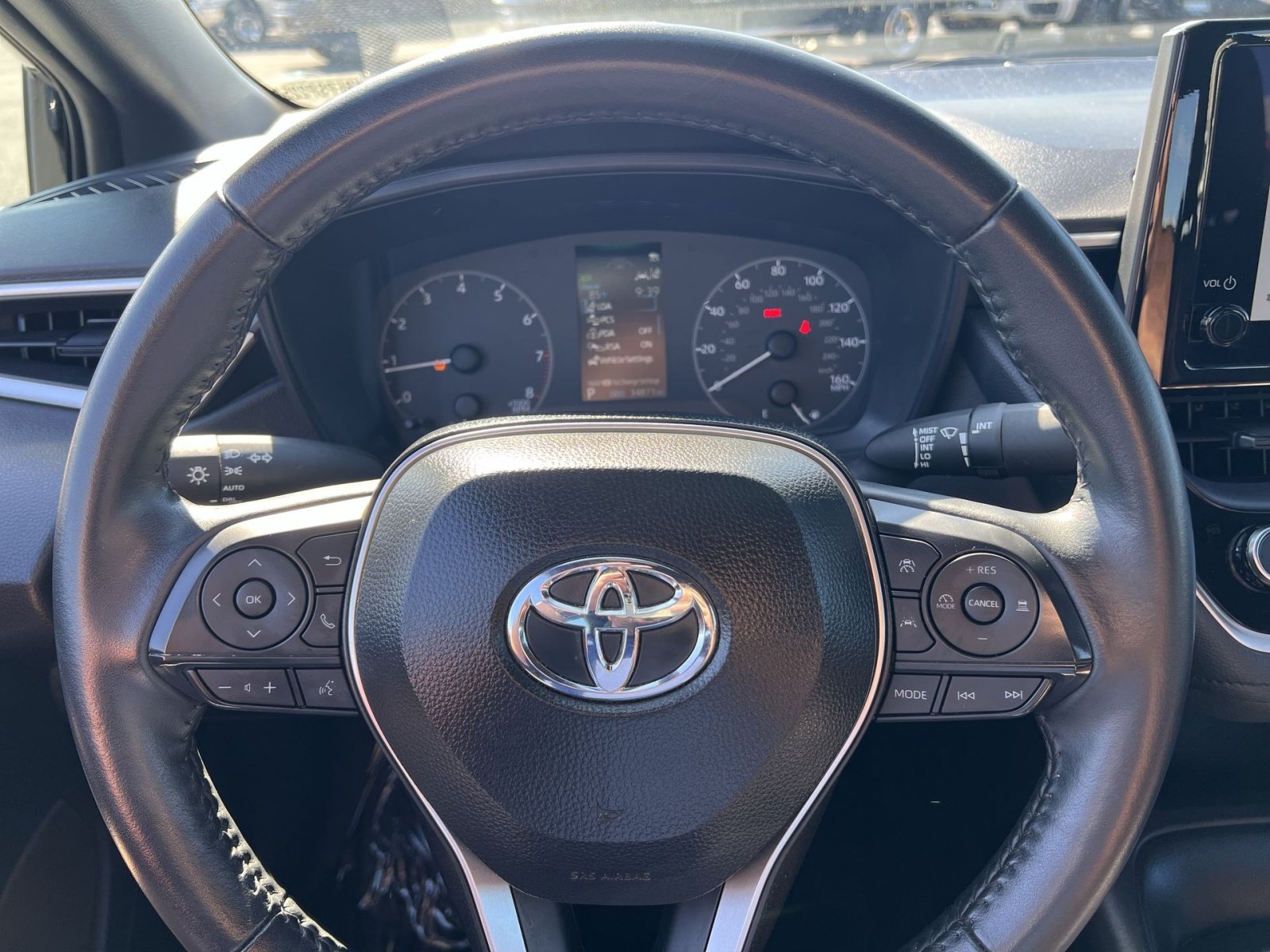 Used 2025 Toyota Corolla SE FWD image 16