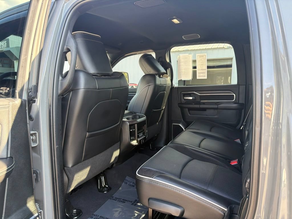 Used 2025 RAM 2500 Laramie w/ Night Edition AWD/4WD image 24