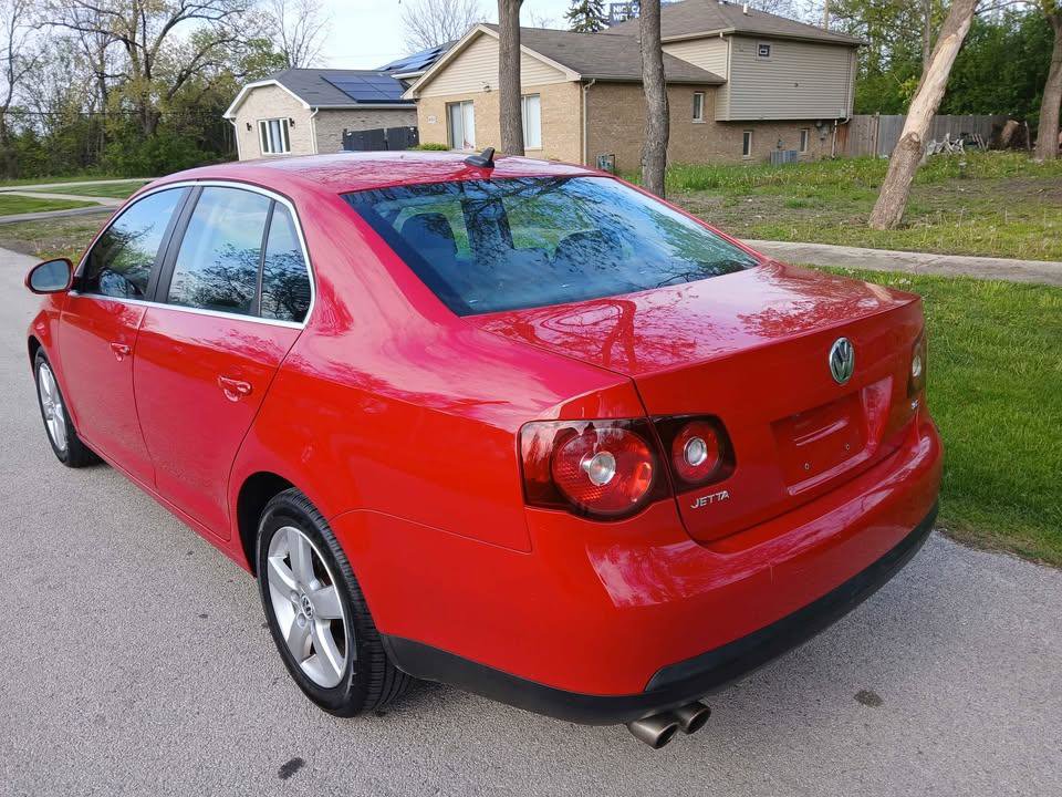 Used 2008 Volkswagen Jetta SEL FWD image 8