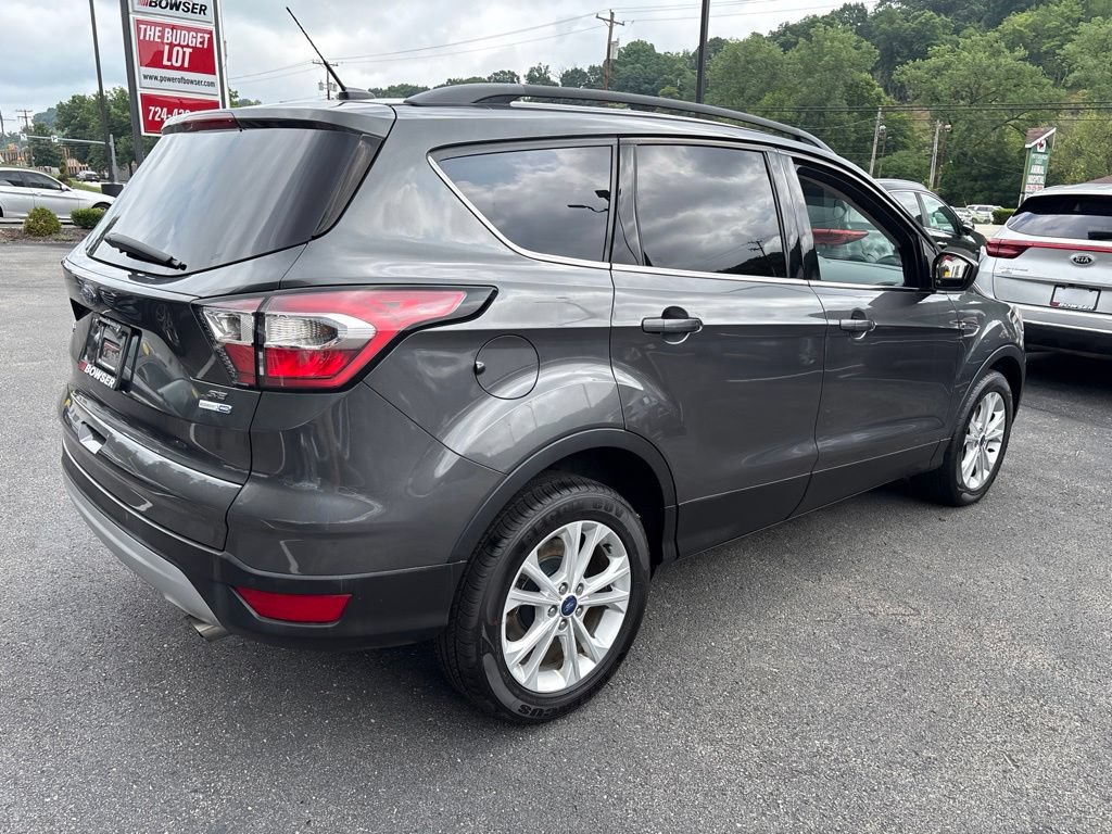 Used 2017 Ford Escape SE w/ Equipment Group 201A AWD/4WD image 5