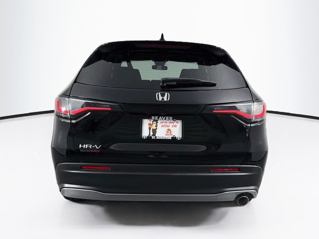Used 2025 Honda HR-V Sport image 8