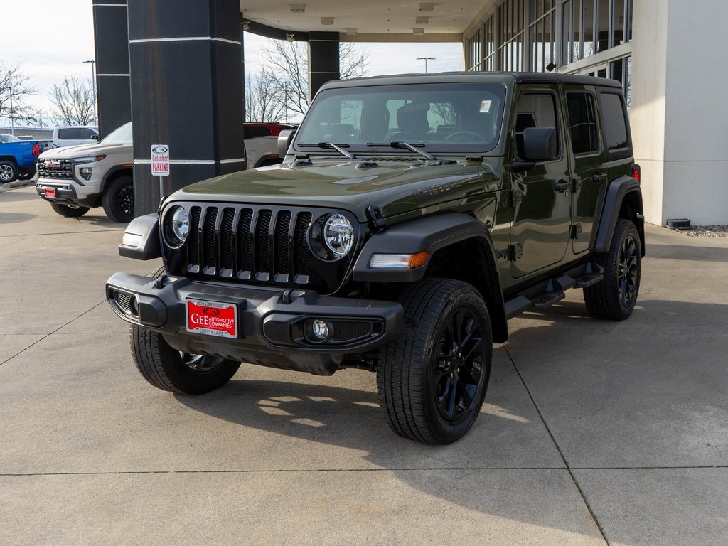 Used 2022 Jeep Wrangler Unlimited Sport image 3