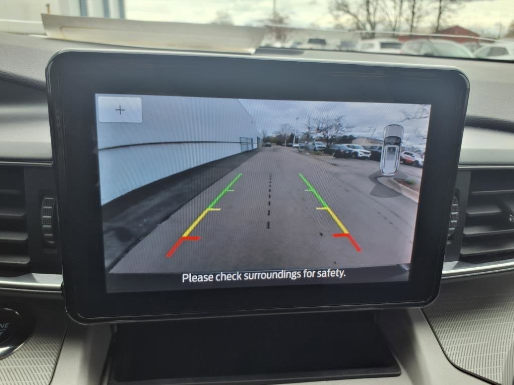 Certified 2023 Ford Explorer XLT w/ Equipment Group 202A image 18