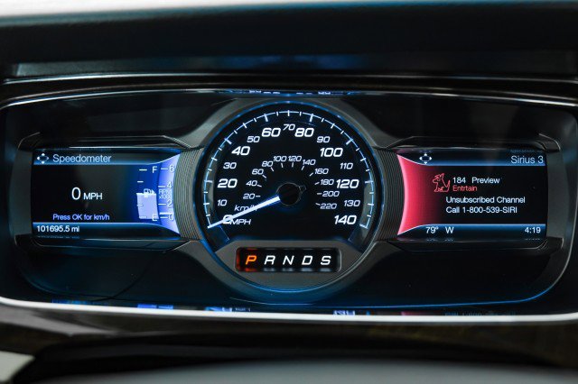 Used 2019 Ford Taurus Limited image 17