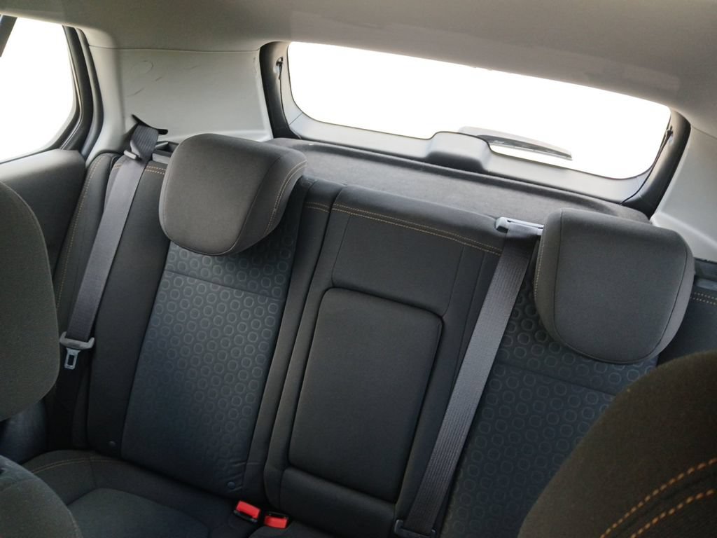 Used 2018 Chevrolet Trax LS FWD image 12