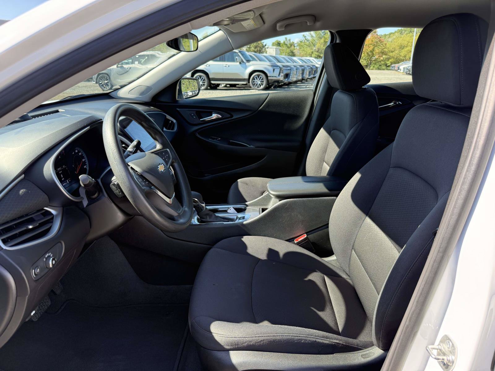 Certified 2025 Chevrolet Malibu LT FWD image 13