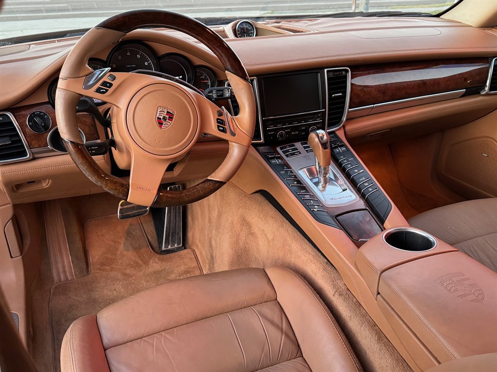 Used 2012 Porsche Panamera 4 AWD/4WD image 11