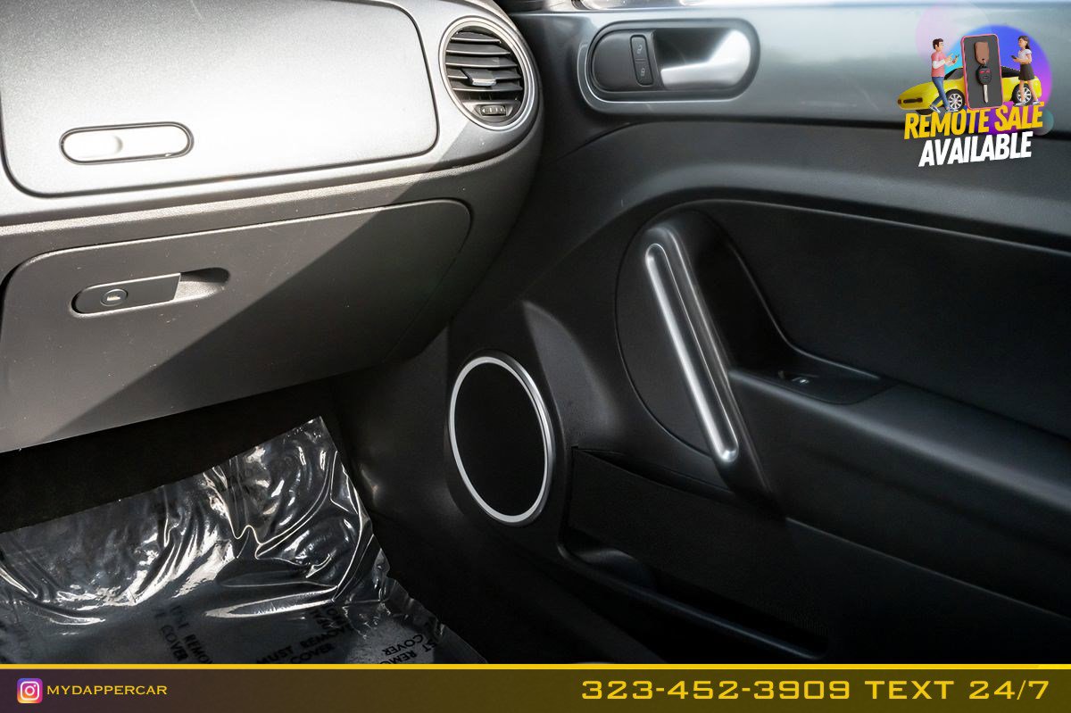 Used 2018 Volkswagen Beetle 2.0T S image 22