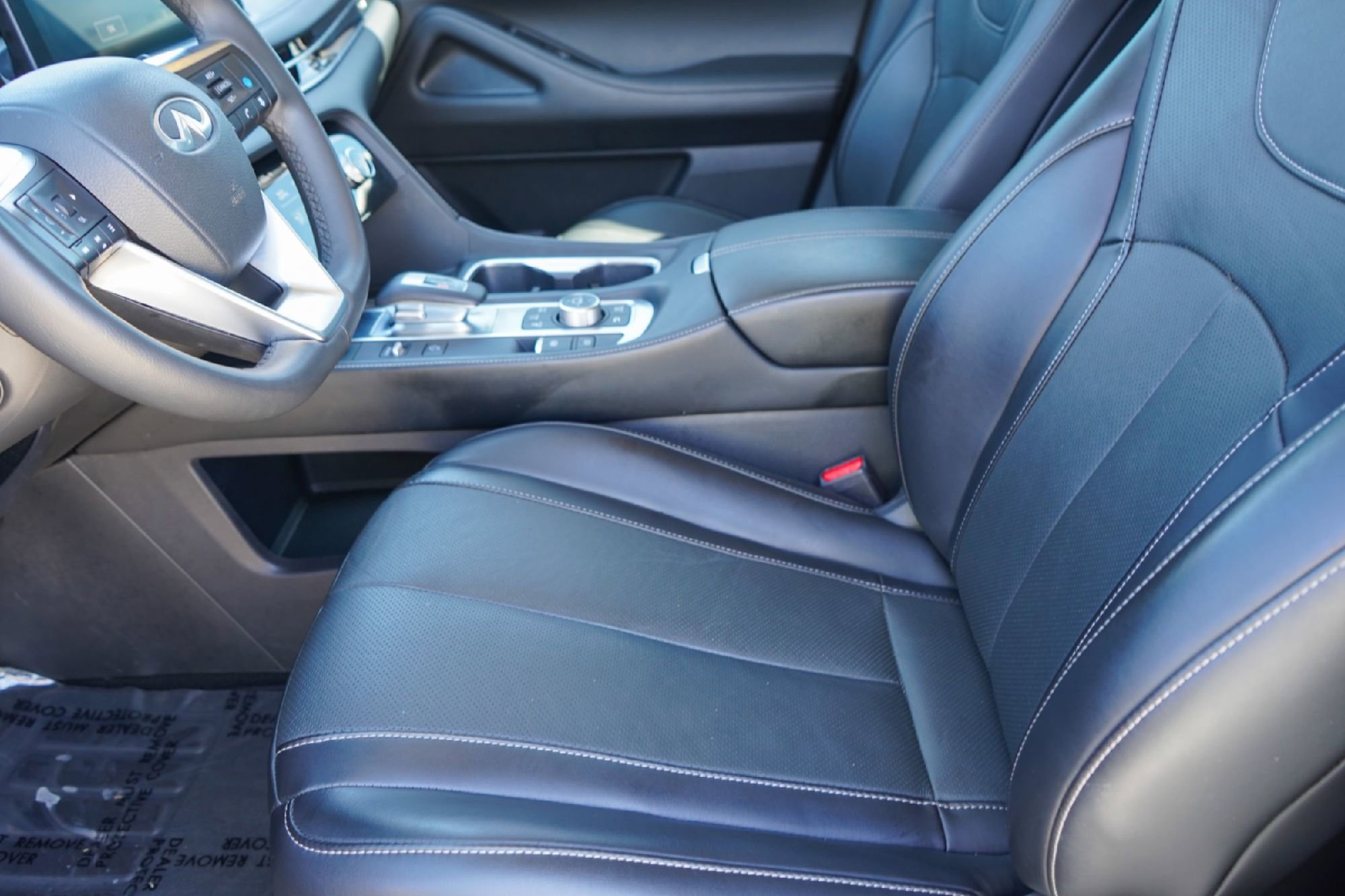 Certified 2023 INFINITI QX60 Luxe w/ Cargo Package image 8