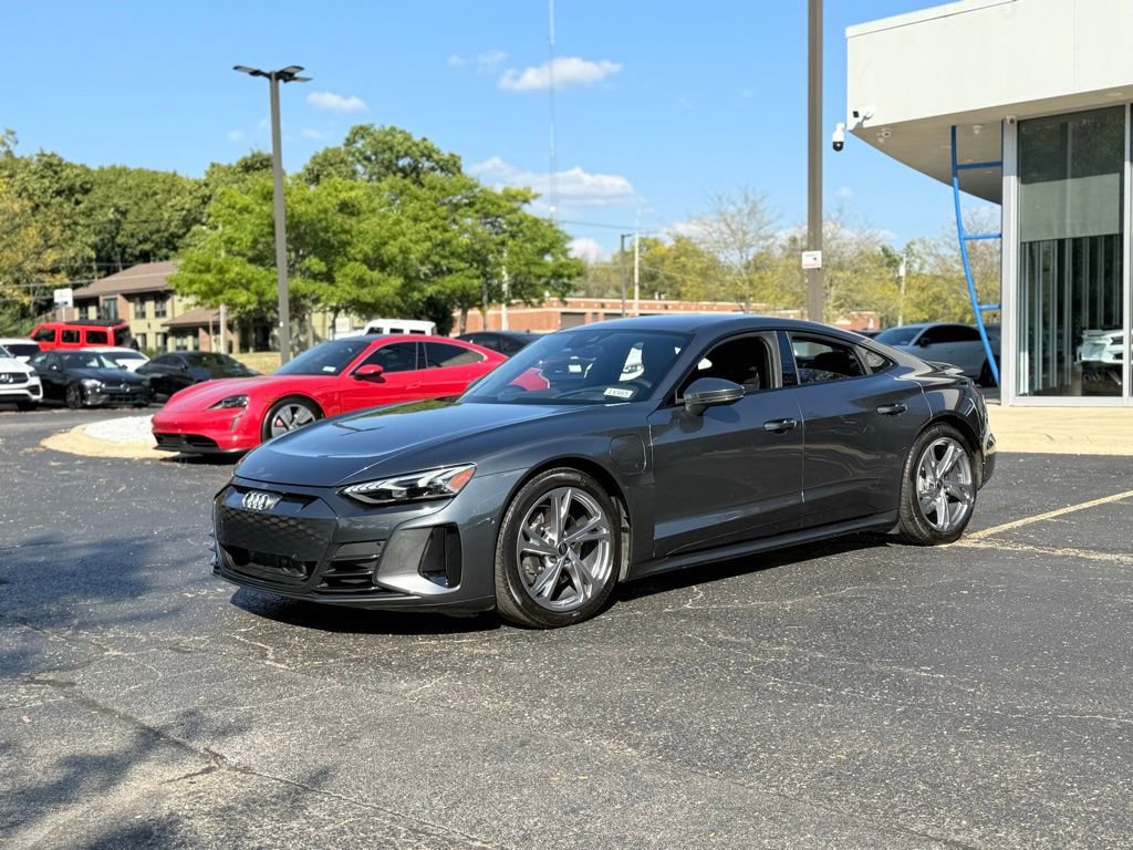 Used 2023 Audi e-tron GT Prestige w/ Prestige Package image 4