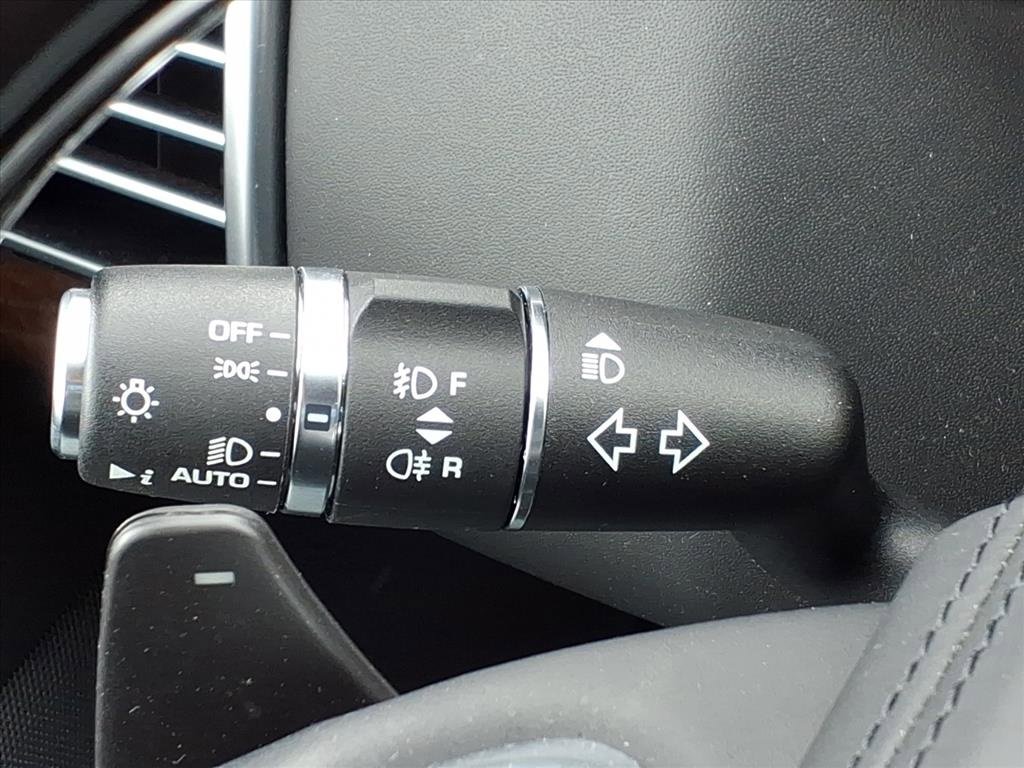 Used 2021 Land Rover Range Rover Westminster Edition image 24