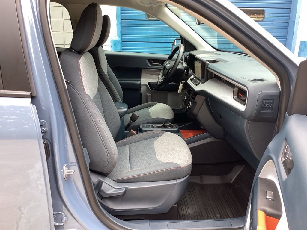 Used 2024 Ford Maverick XLT image 30