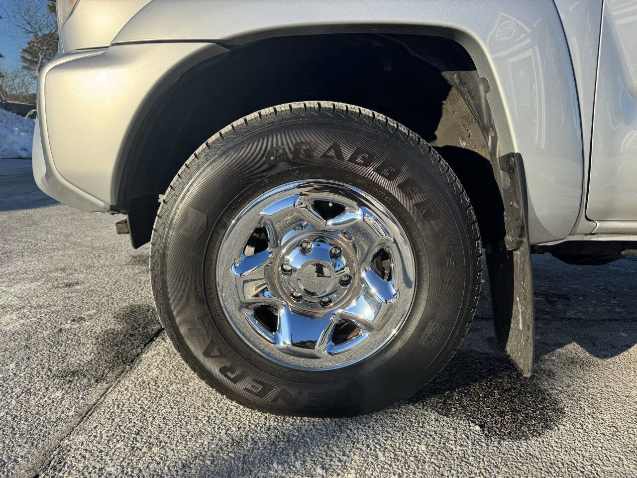 Used 2012 Toyota Tacoma 4x4 Access Cab w/ SR5 Pkg image 4