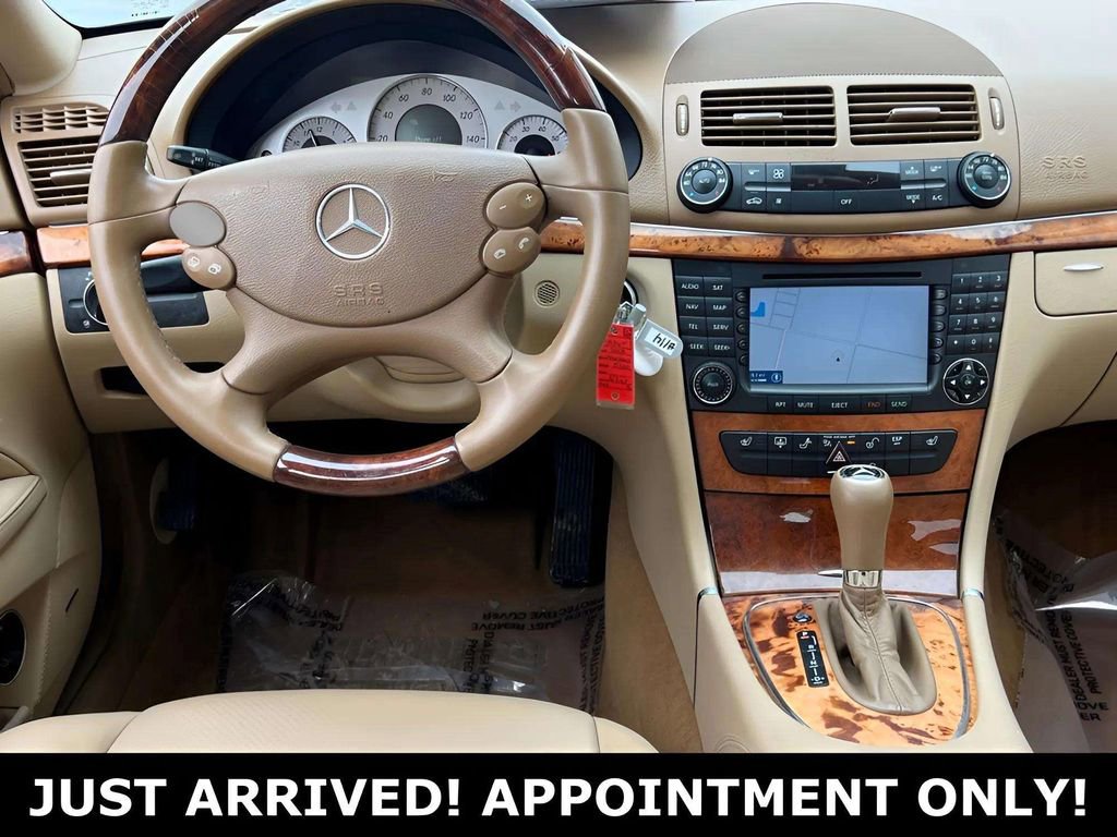 Used 2008 Mercedes-Benz E 350 4MATIC Sedan image 13