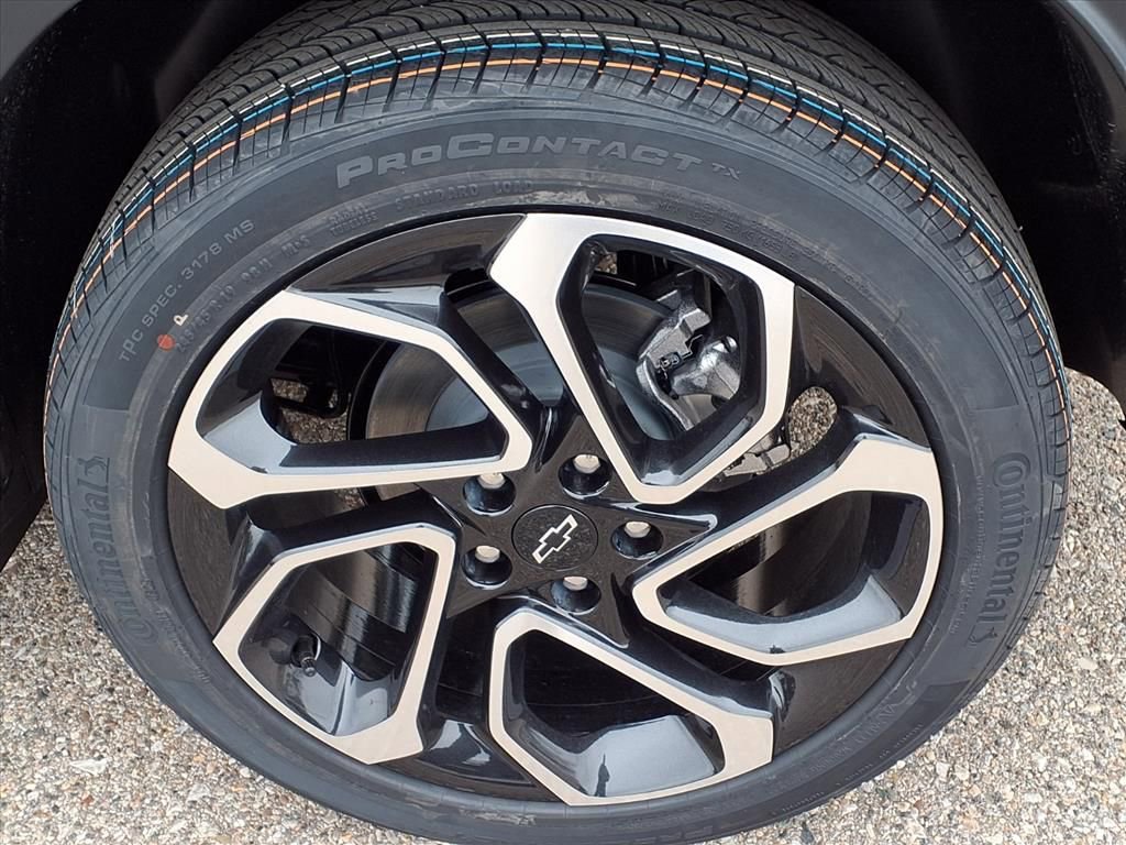 New 2026 Chevrolet Trax RS w/ Driver Confidence Package image 7