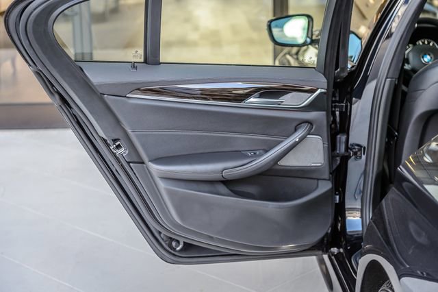 Used 2018 BMW 540i xDrive AWD/4WD image 54