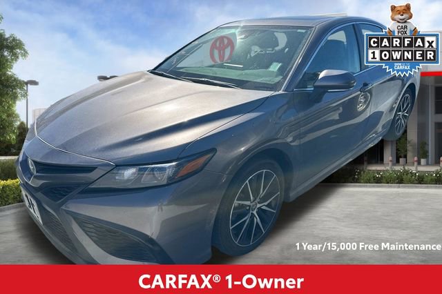 Used 2024 Toyota Camry SE w/ Audio Upgrade Package FWD image 2