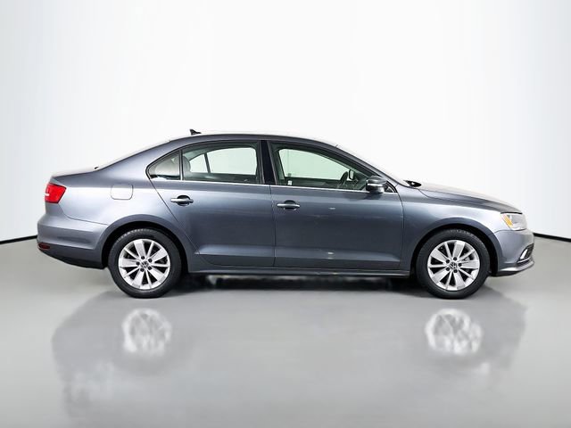 Used 2015 Volkswagen Jetta TDI SE image 8