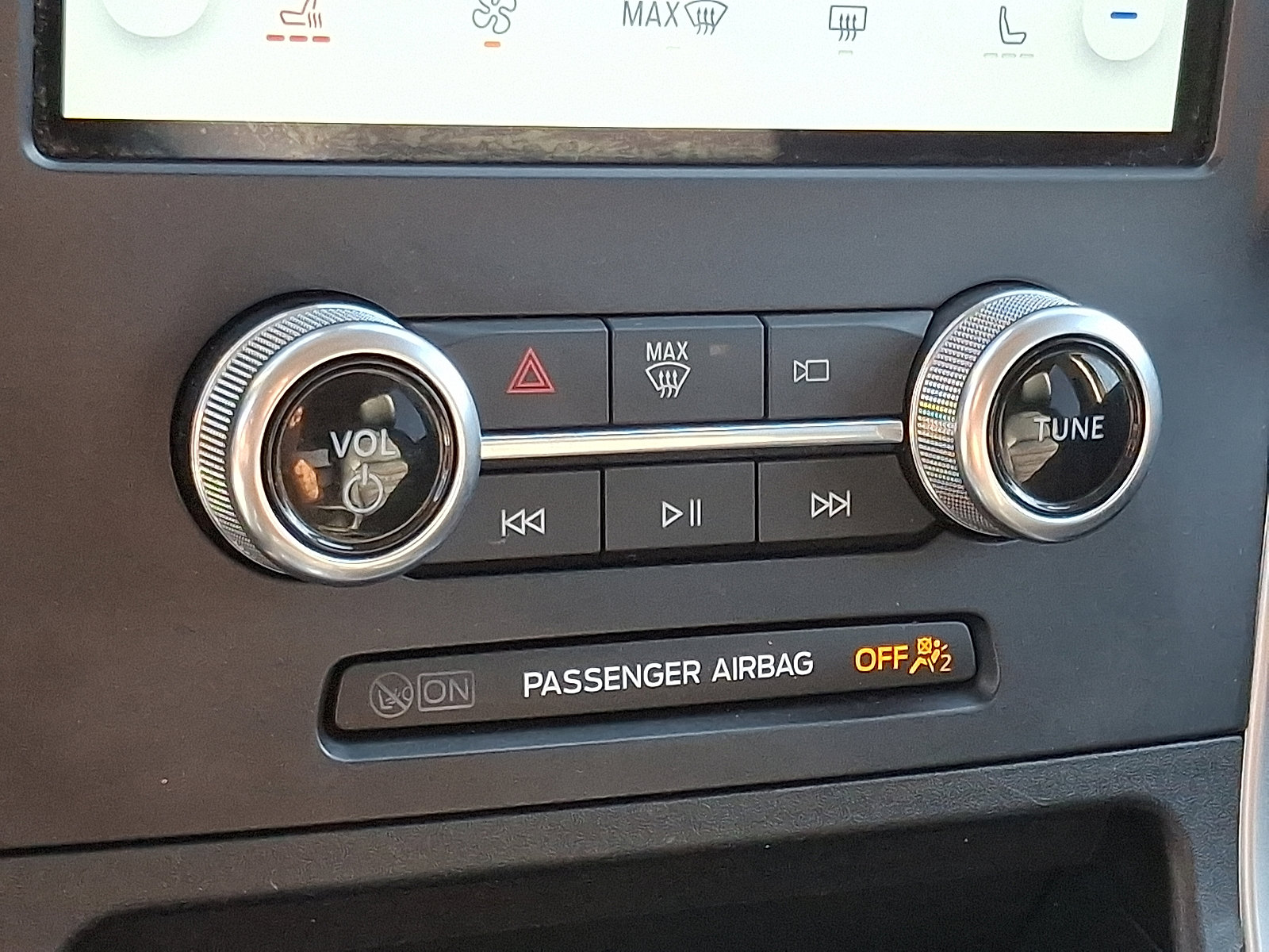 Certified 2022 Ford Edge SEL w/ Sport Appearance Package image 15