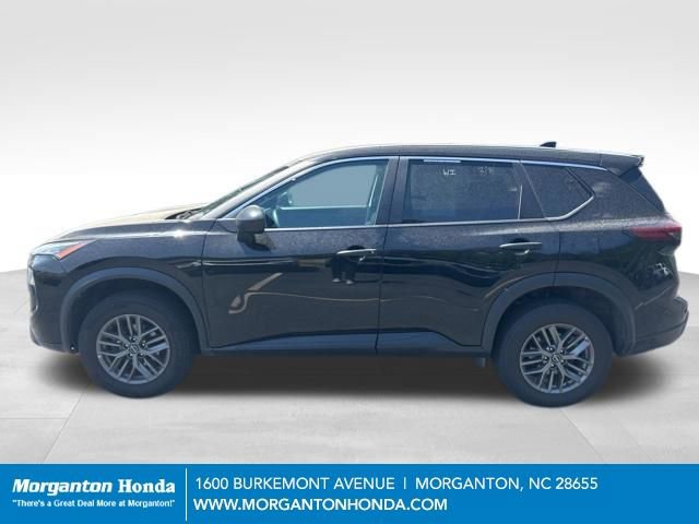 Used 2024 Nissan Rogue S AWD/4WD image 5