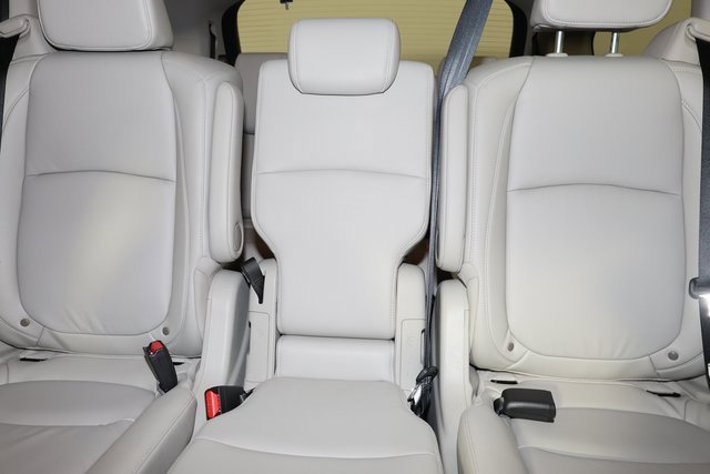 Used 2026 Honda Odyssey EX-L image 13
