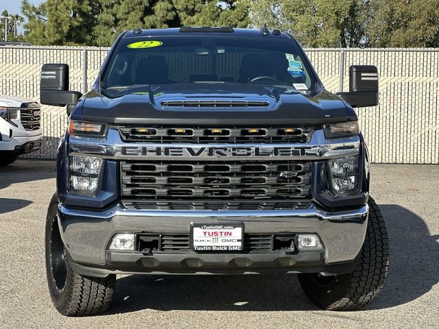 Used 2022 Chevrolet Silverado 2500 LT w/ Convenience Package image 2