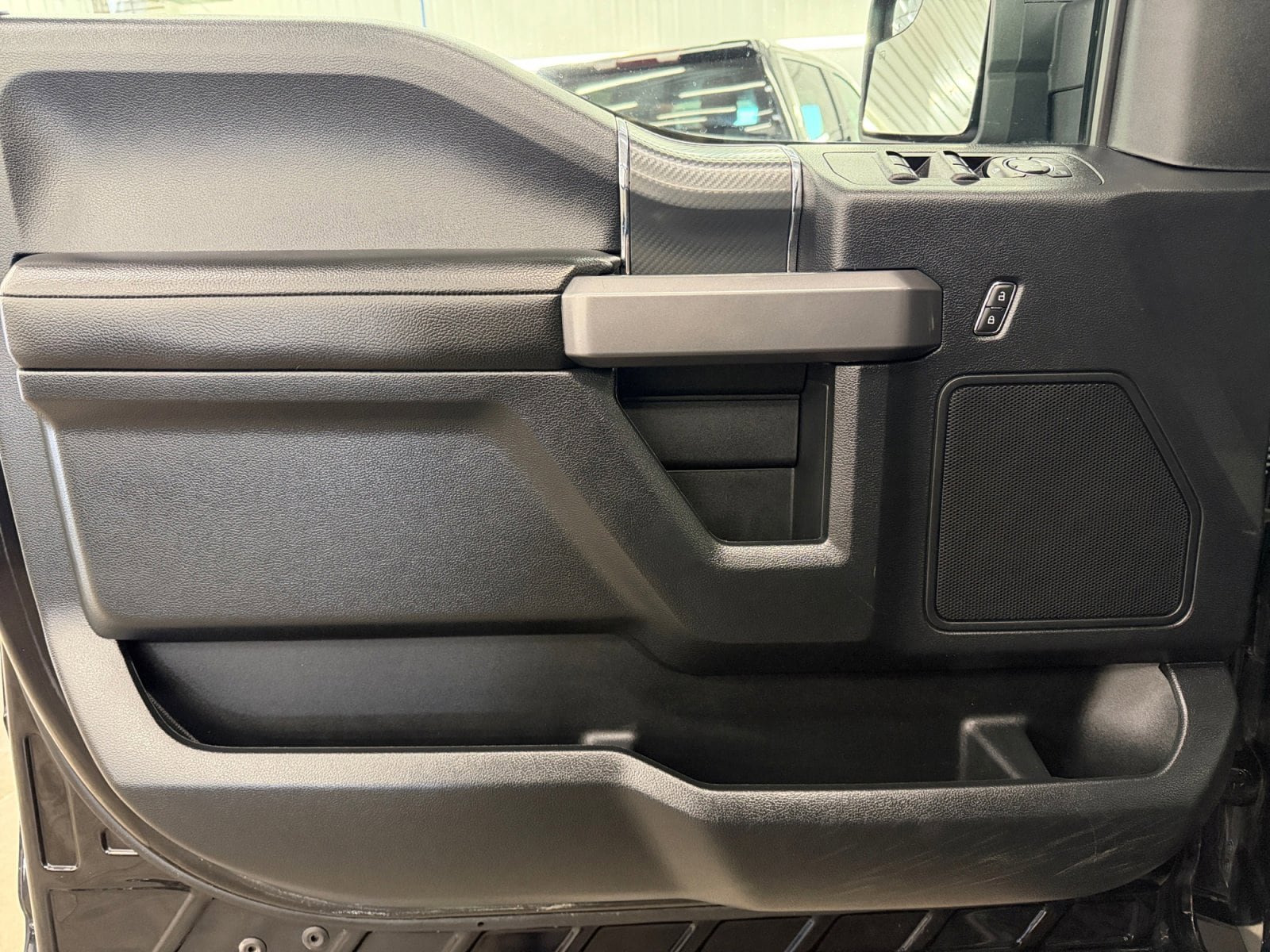 Used 2019 Ford F150 XLT w/ Equipment Group 302A Luxury image 20
