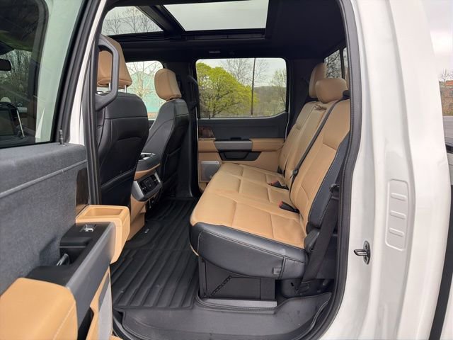 Used 2023 Ford F250 Lariat w/ Sport Appearance Package image 16