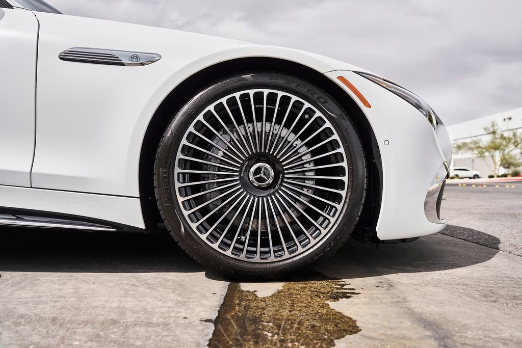 Used 2026 Mercedes-Benz Maybach SL 680 image 19