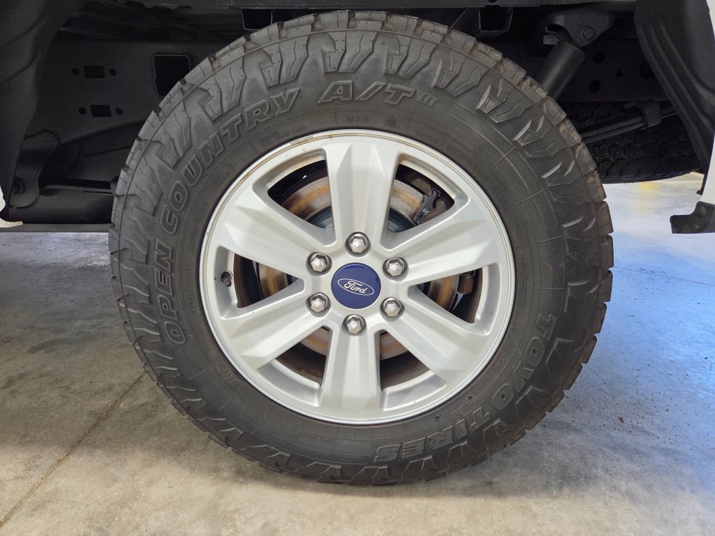 Used 2016 Ford F150 XLT AWD/4WD image 13