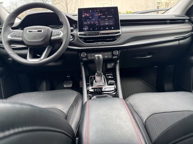 Used 2022 Jeep Compass Trailhawk image 5