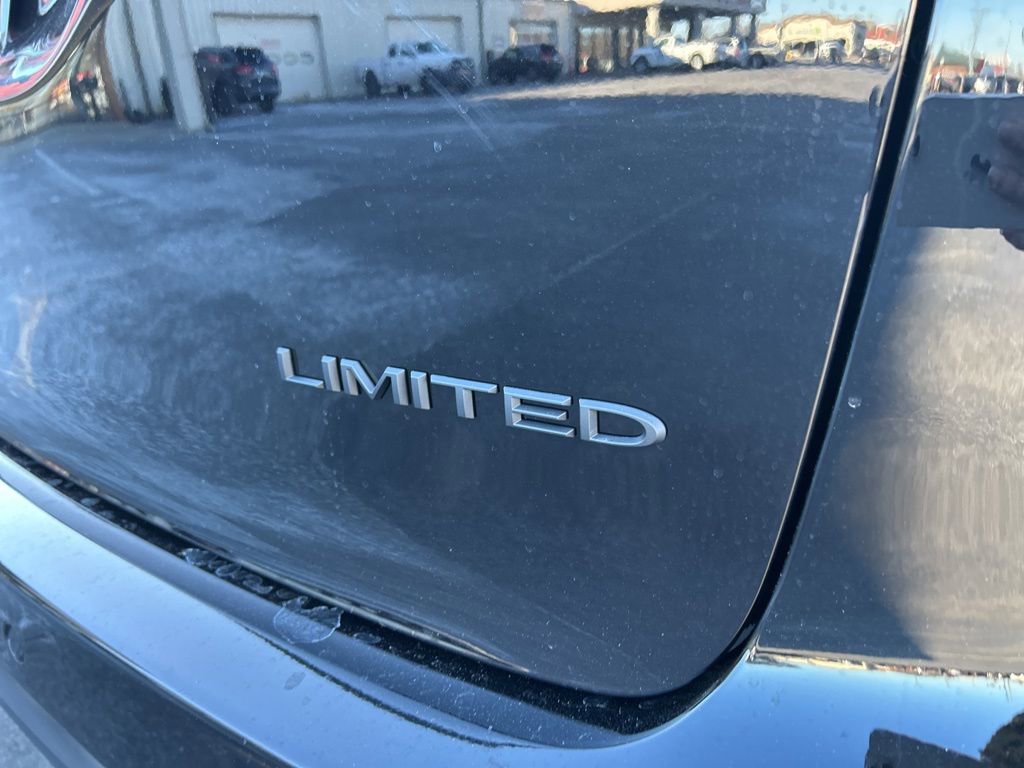 New 2026 Chrysler Pacifica Limited w/ S Appearance Package image 45