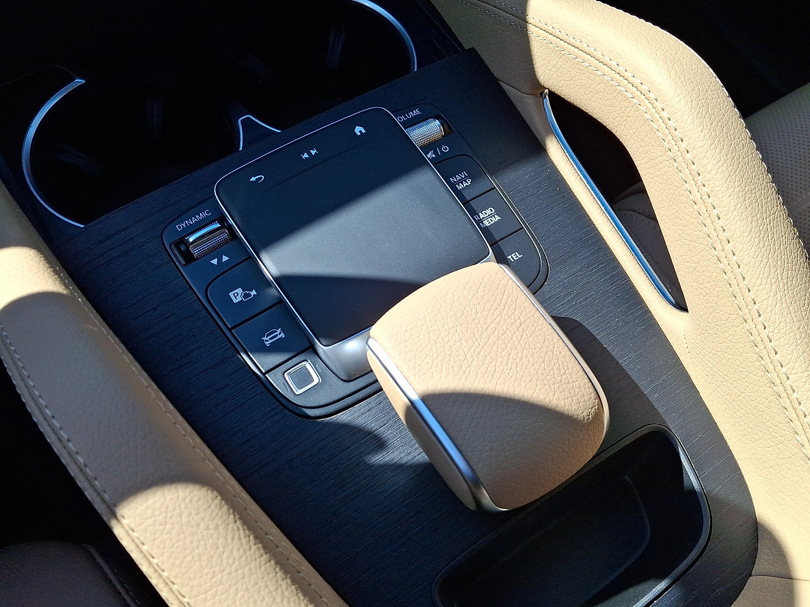 New 2026 Mercedes-Benz GLE 450 4MATIC image 17