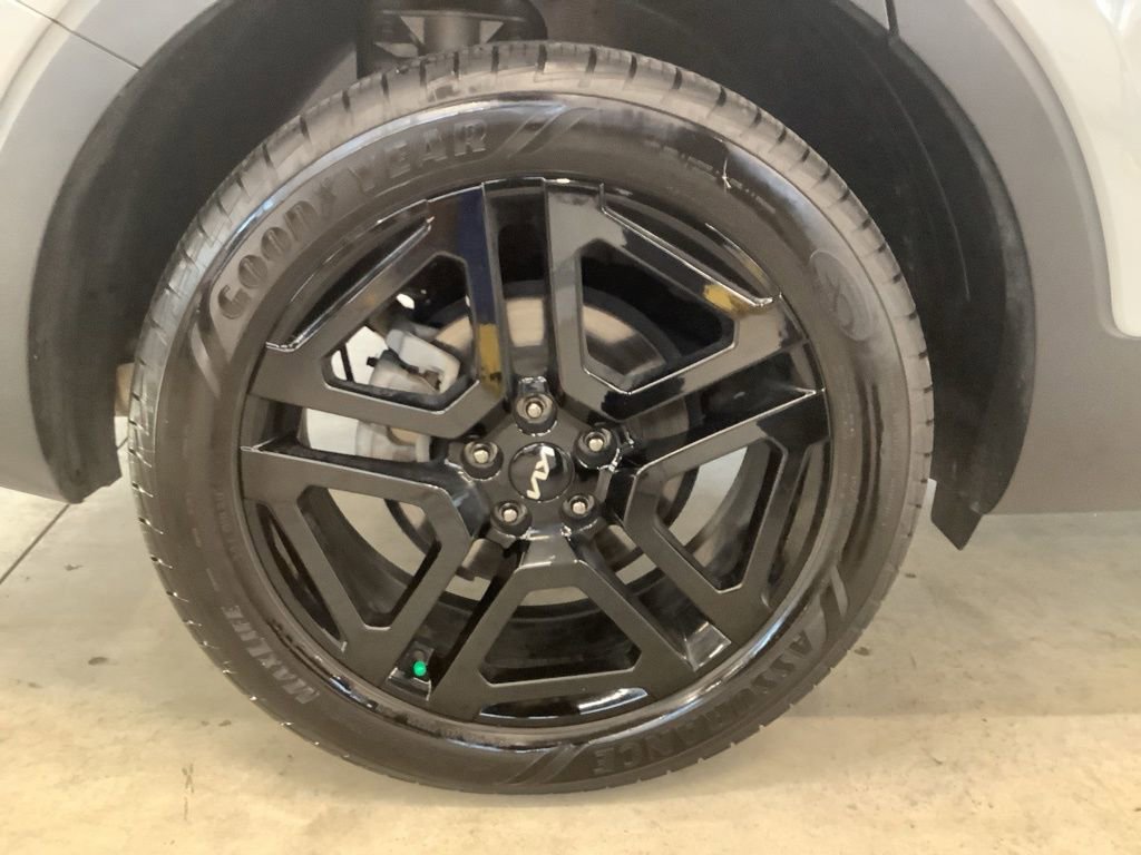 Used 2024 Kia Telluride SX X-Line AWD/4WD image 27