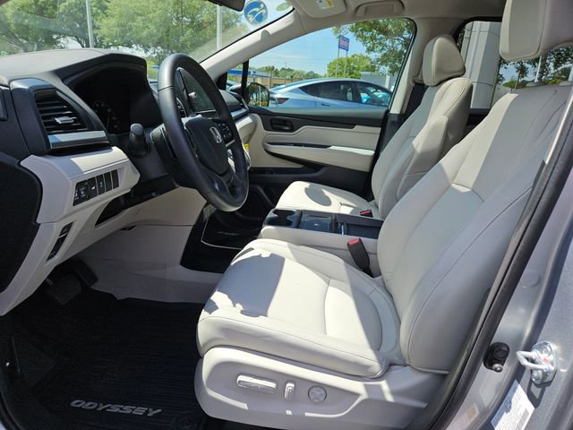 Certified 2025 Honda Odyssey EX-L image 10
