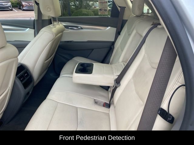 Used 2017 Cadillac XT5 Luxury w/ Driver Awareness Package image 20