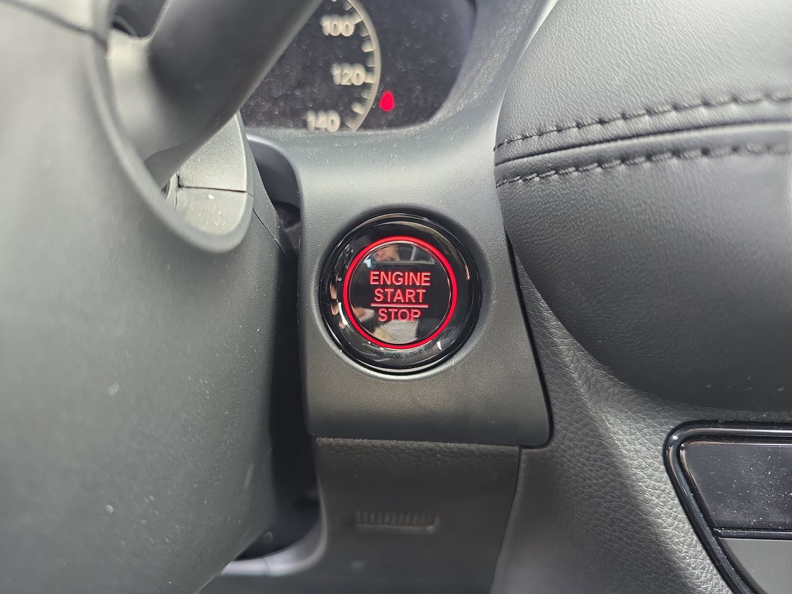 Certified 2025 Honda HR-V LX image 24