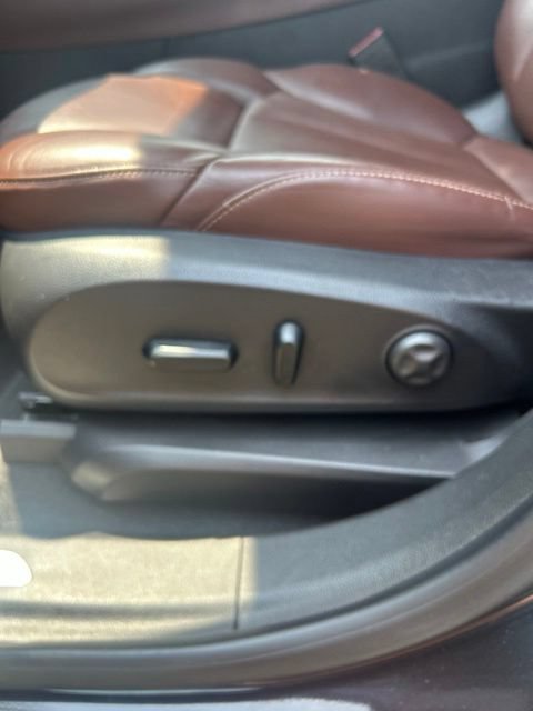 Used 2017 Buick Envision Premium w/ Driver Confidence Package AWD/4WD image 24