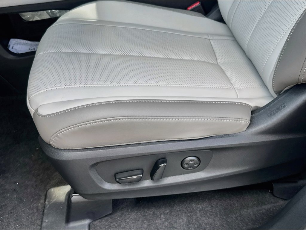 New 2027 INFINITI QX60 Luxe w/ Cargo Package FWD image 20
