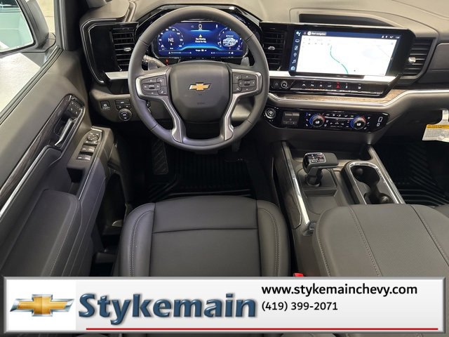 New 2025 Chevrolet Silverado 1500 LTZ w/ LTZ Convenience Package II image 6
