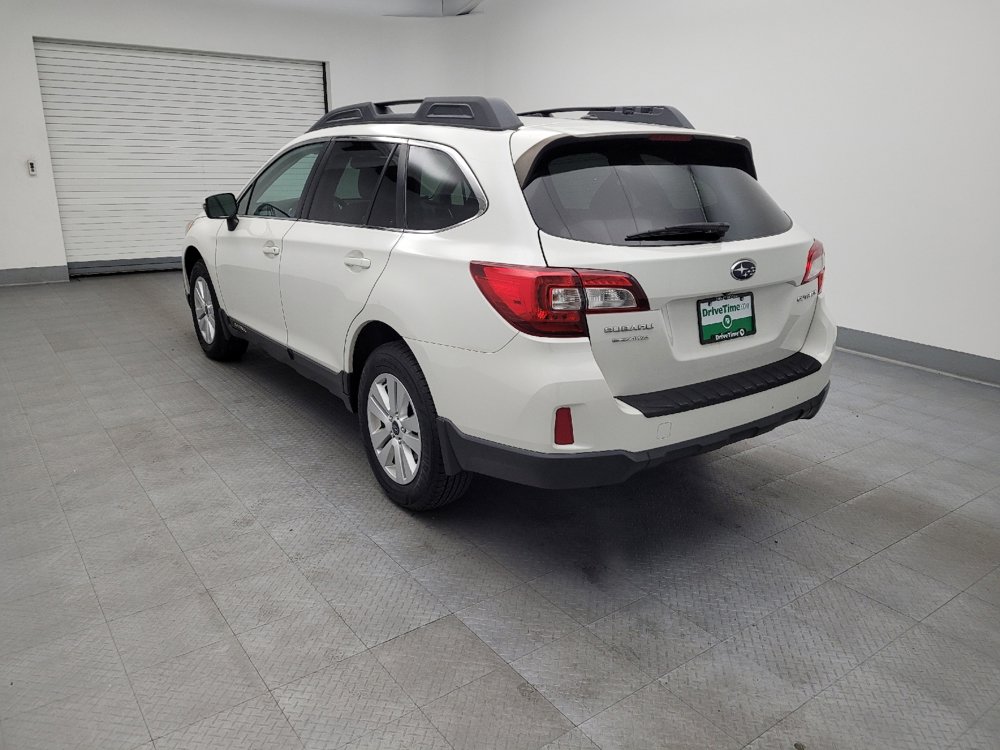 Used 2015 Subaru Outback 2.5i Premium image 5