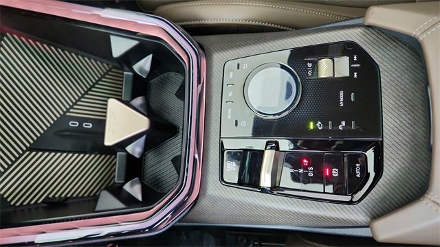 Used 2025 BMW X3 xDrive30i w/ Premium Package image 47