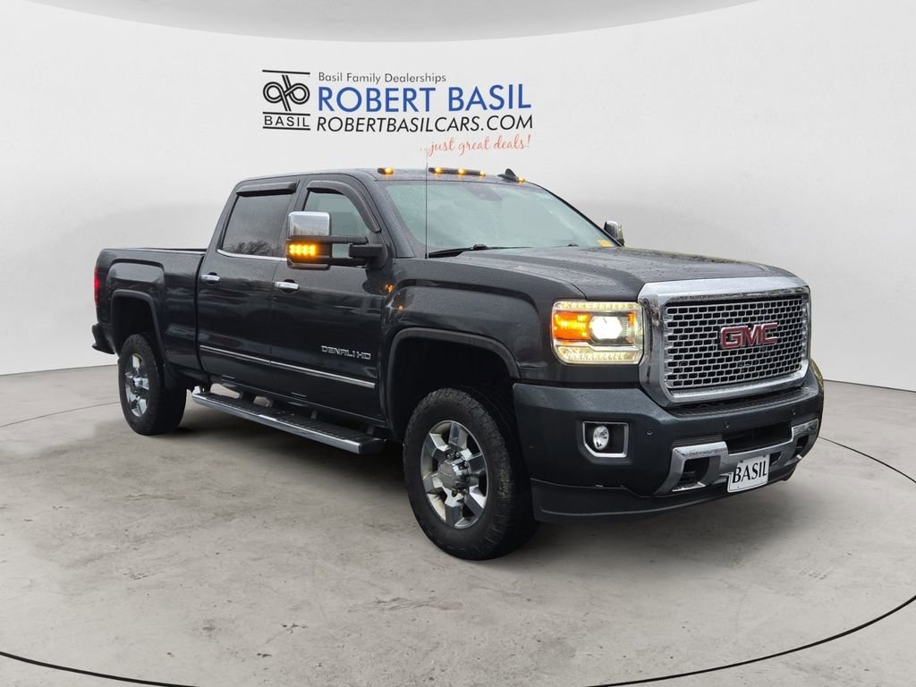Used 2017 GMC Sierra 3500 Denali w/ Snow Plow Prep Package image 7