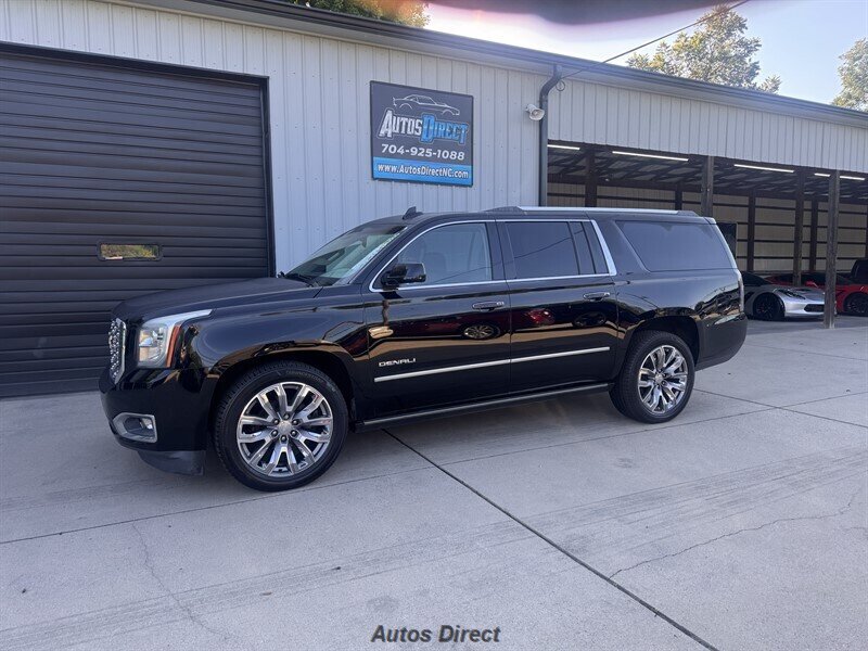 Used 2018 GMC Yukon XL Denali w/ Denali Ultimate Package RWD image 10