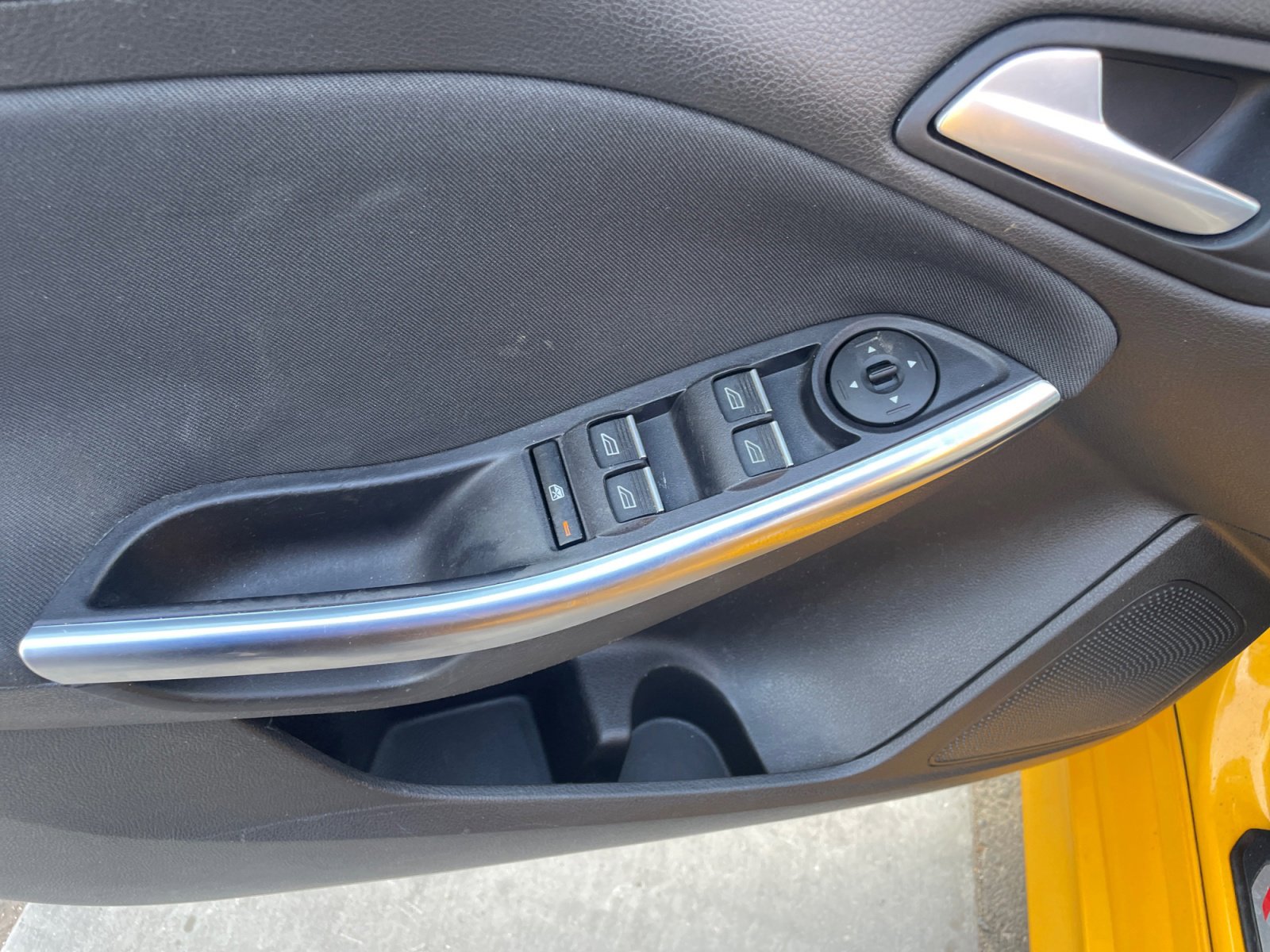 Used 2015 Ford Focus ST w/ Equipment Group 402A image 14