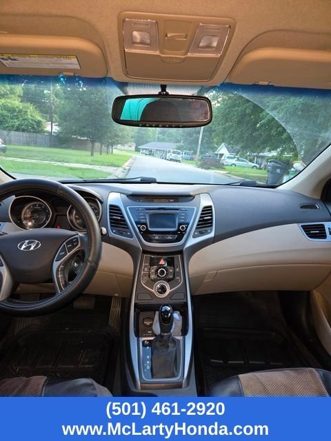 Used 2016 Hyundai Elantra SE w/ Option Group 02 FWD image 13