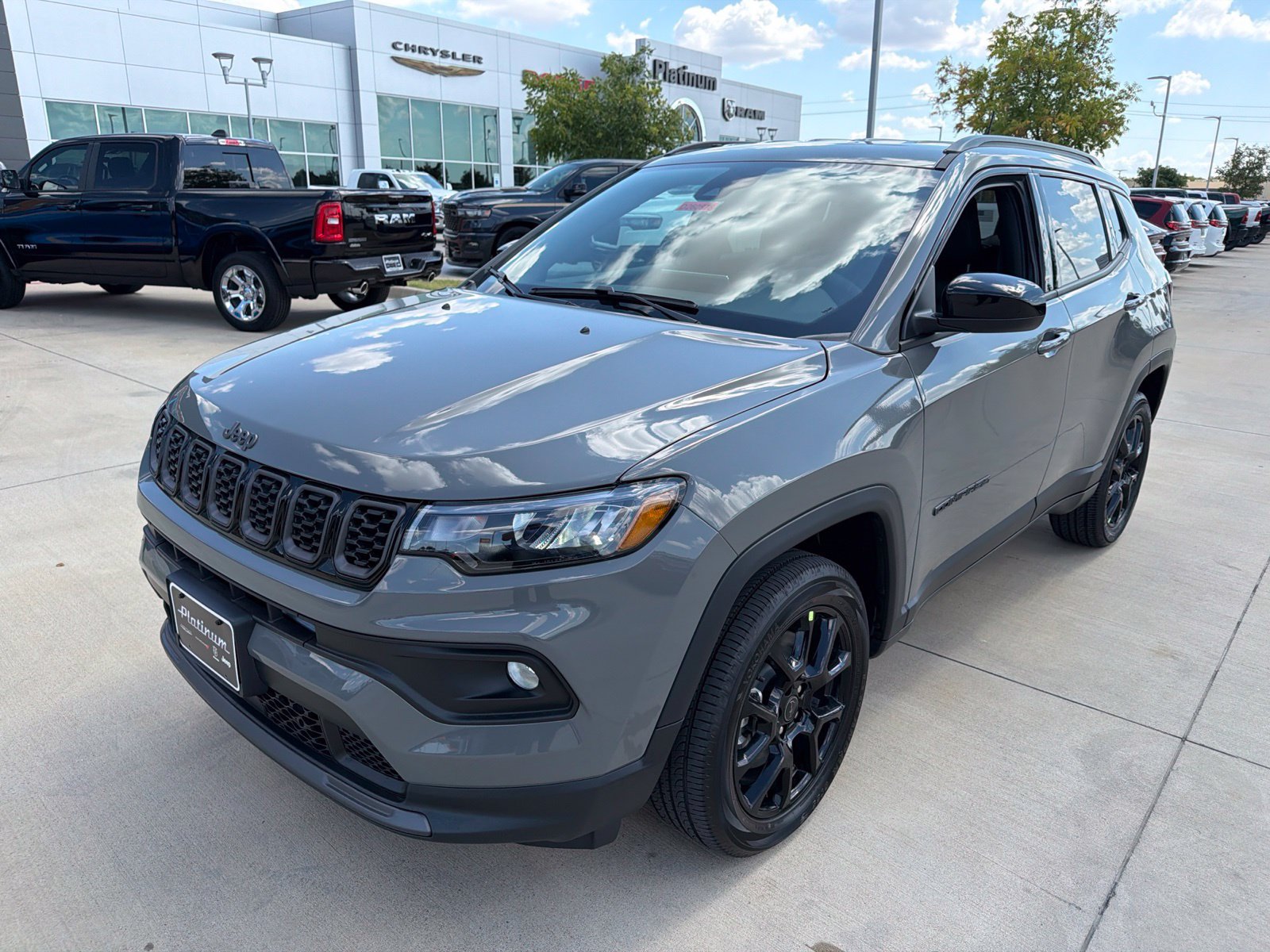 New 2026 Jeep Compass Latitude AWD/4WD image 9